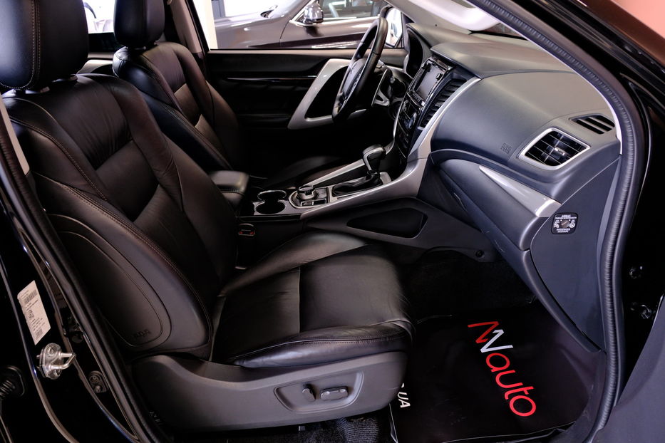 Продам Mitsubishi Pajero Sport 2016 года в Одессе