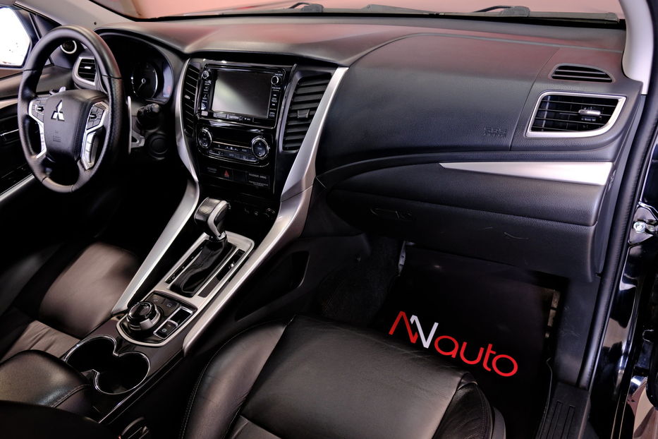 Продам Mitsubishi Pajero Sport 2016 года в Одессе