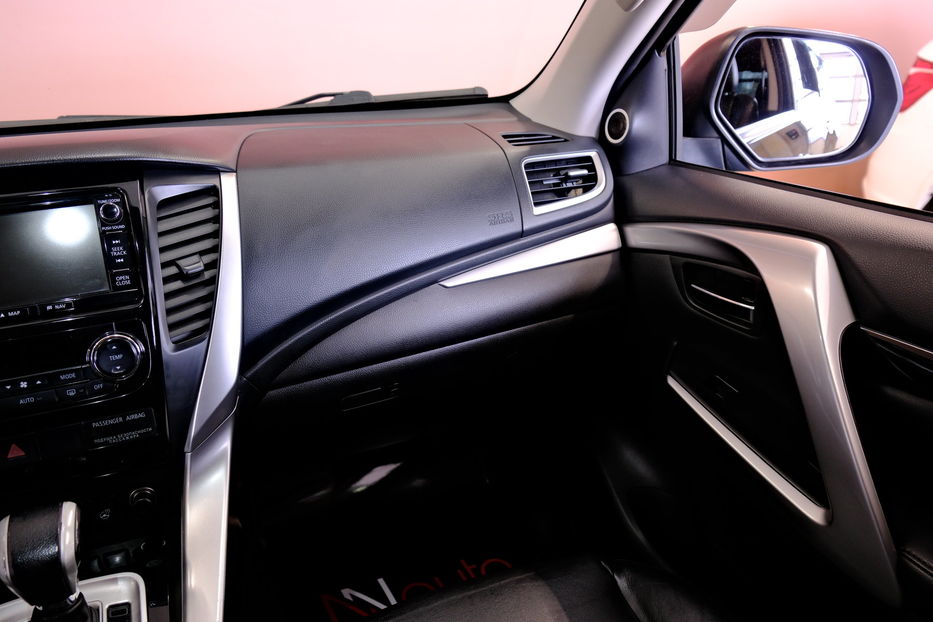 Продам Mitsubishi Pajero Sport 2016 года в Одессе