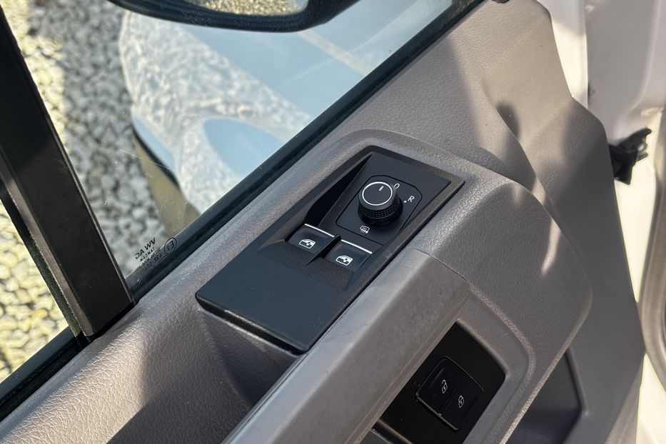 Продам Volkswagen Crafter груз. 35.5квт авто у Львові  2021 года в Львове