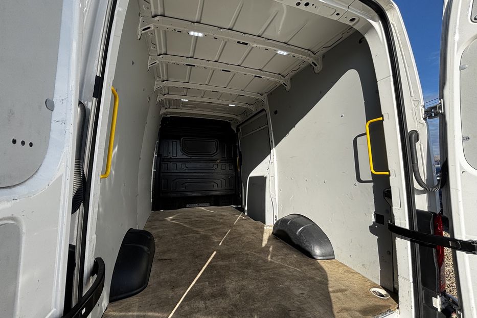 Продам Volkswagen Crafter груз. 35.5квт авто у Львові  2021 года в Львове