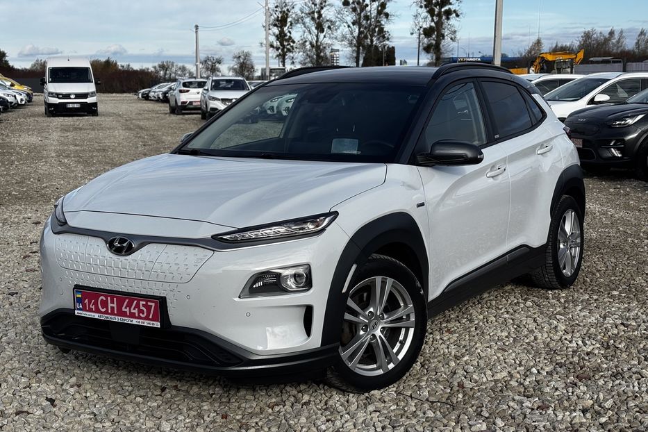 Продам Hyundai Kona 64 кВт. авто у Львові  2020 года в Львове