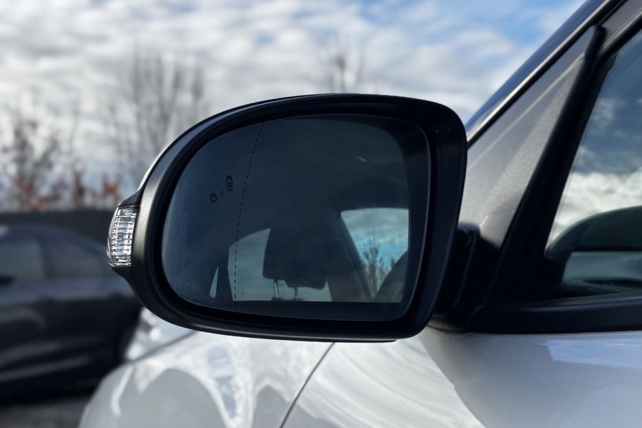 Продам Hyundai Kona 64 кВт. авто у Львові  2020 года в Львове