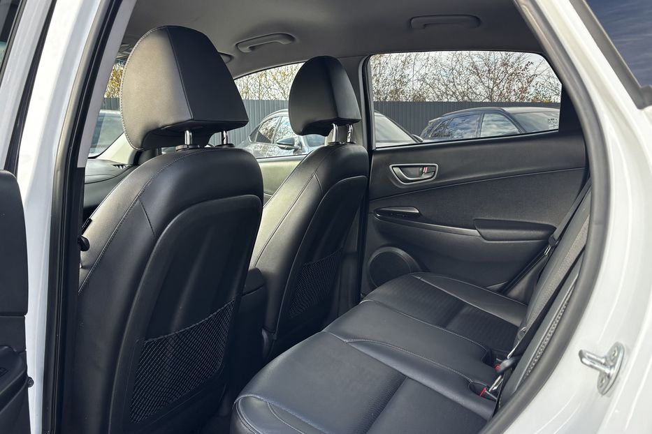 Продам Hyundai Kona 64 кВт. авто у Львові  2020 года в Львове