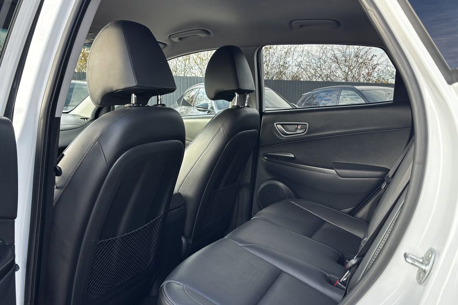 Продам Hyundai Kona 64 кВт. авто у Львові  2020 года в Львове