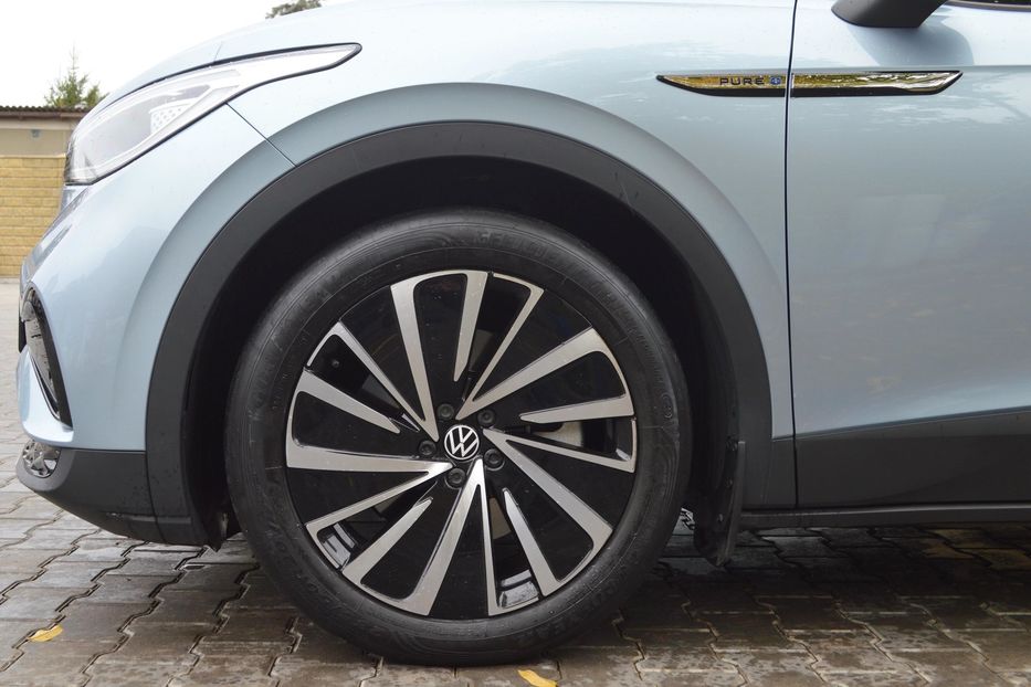 Продам Volkswagen ID.4 Pure + 2021 года в Одессе