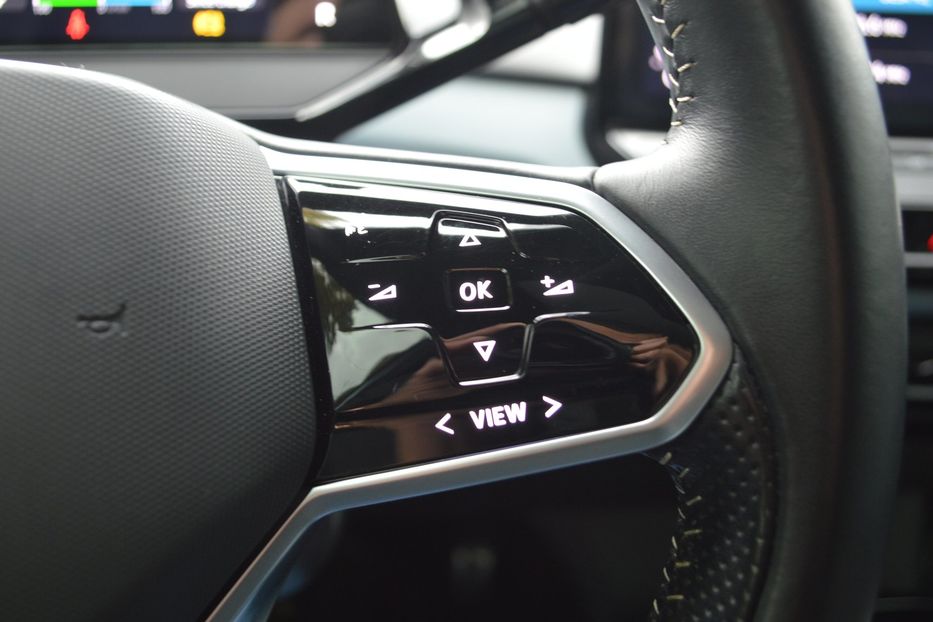 Продам Volkswagen ID.4 Pure + 2021 года в Одессе