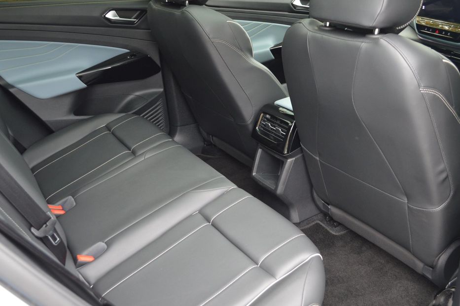 Продам Volkswagen ID.4 Pure + 2021 года в Одессе