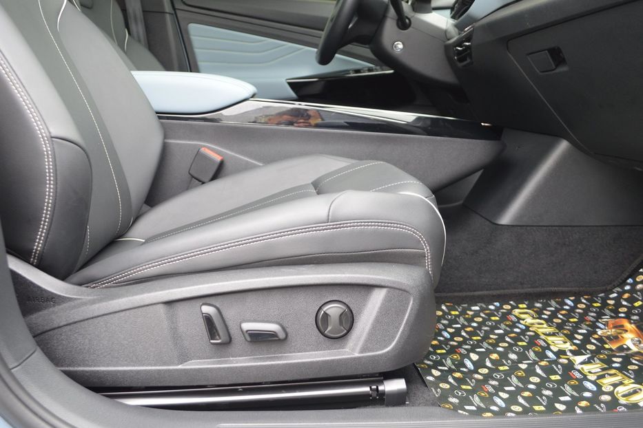 Продам Volkswagen ID.4 Pure + 2021 года в Одессе