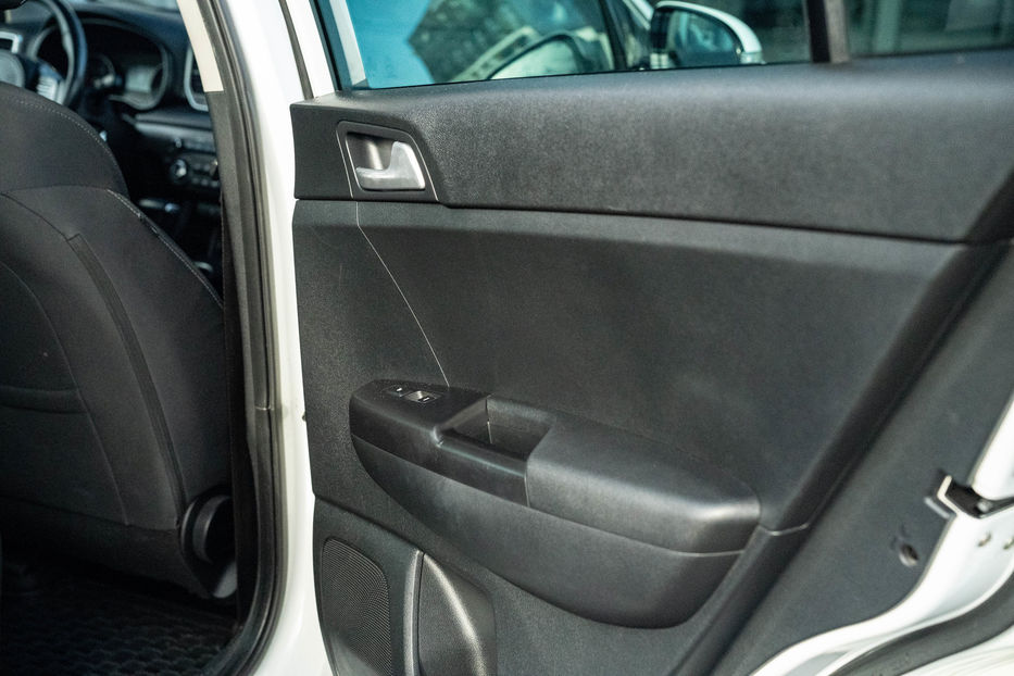 Продам Kia Sportage 2019 года в Черновцах