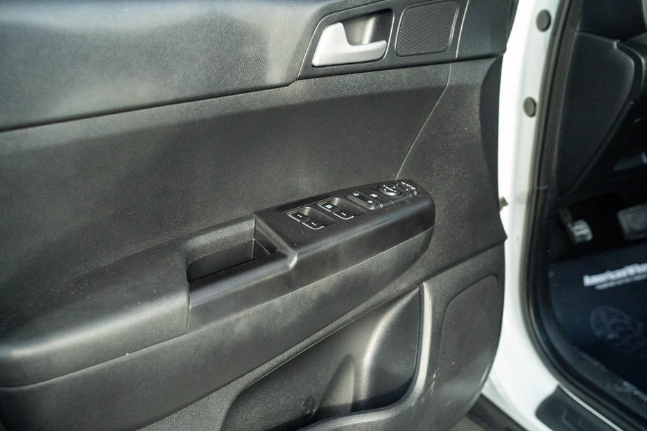 Продам Kia Sportage 2019 года в Черновцах