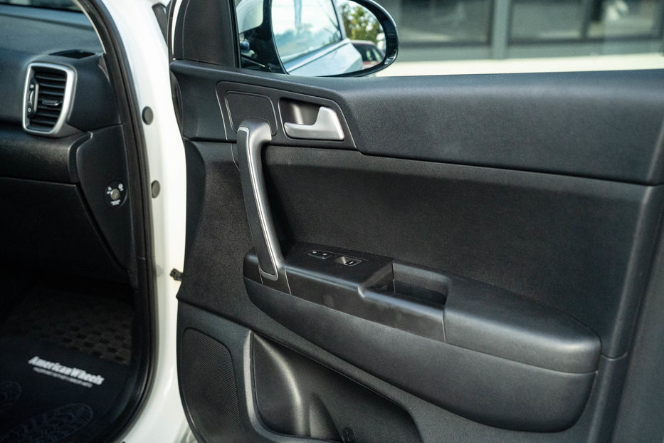 Продам Kia Sportage 2019 года в Черновцах