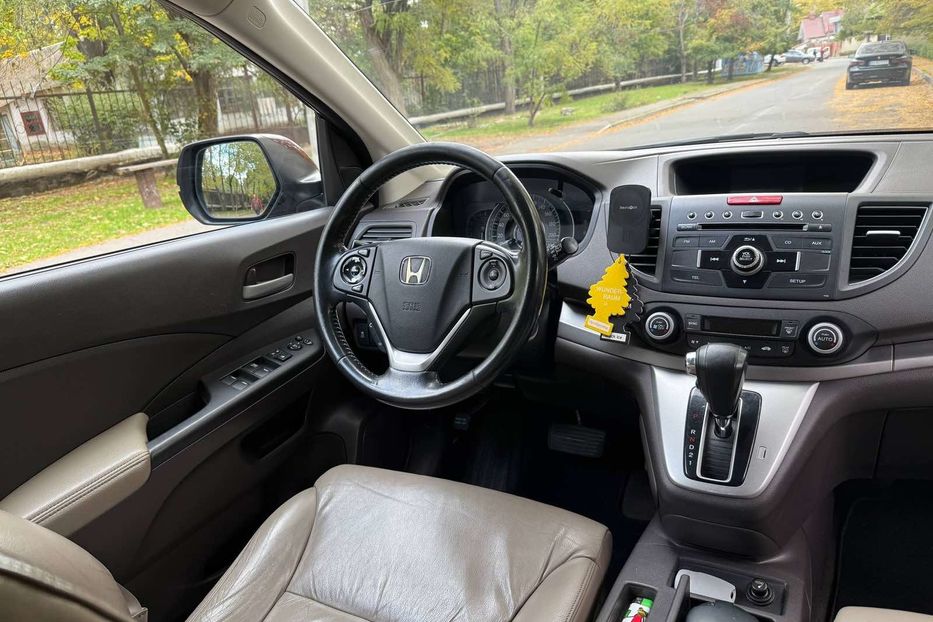 Продам Honda CR-V офицал 2013 года в Одессе