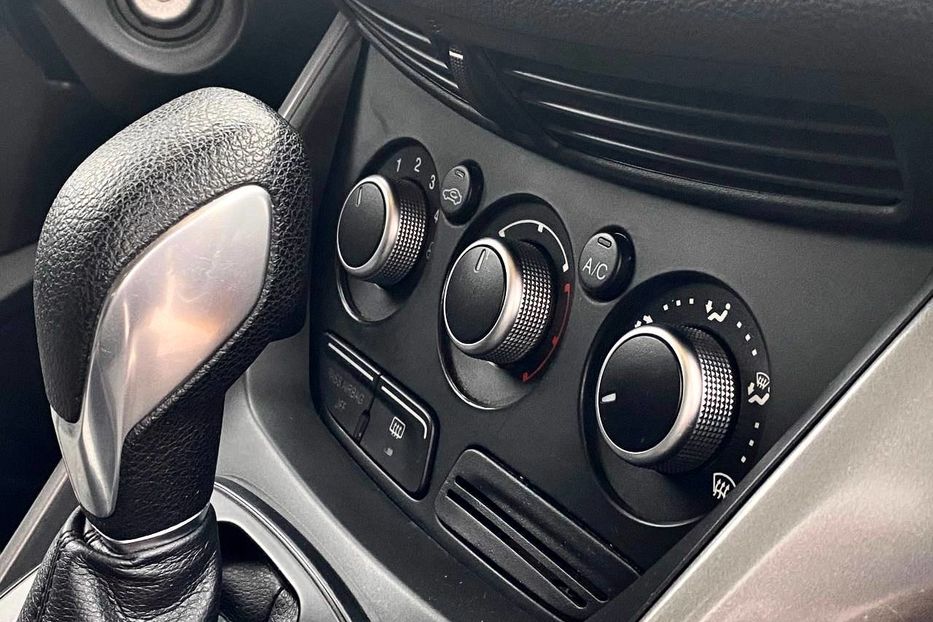 Продам Ford Escape 2015 года в Днепре