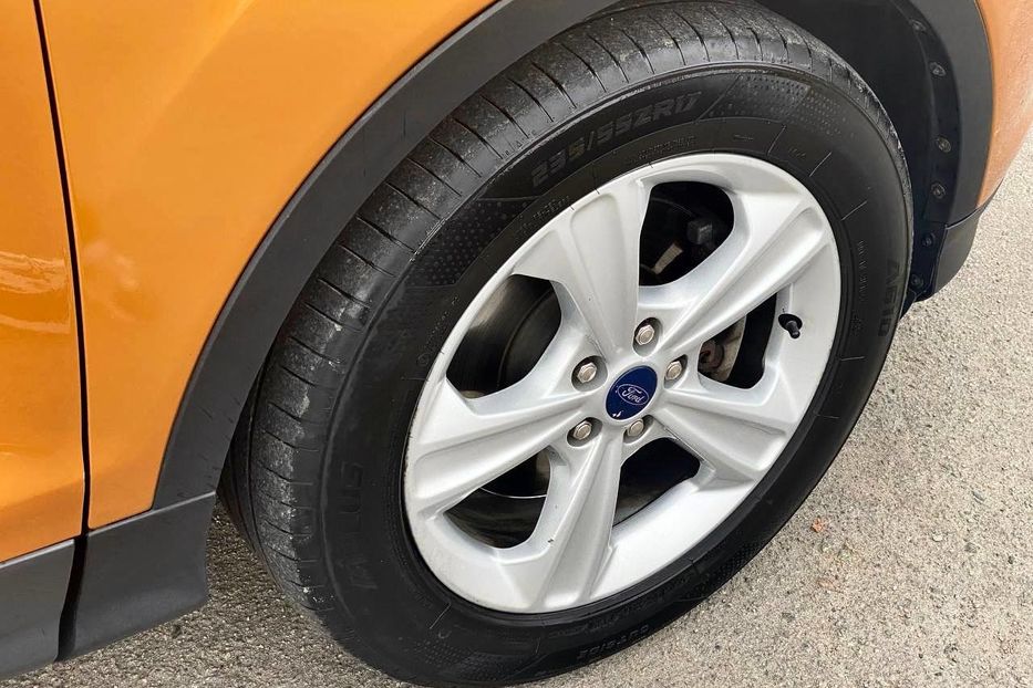 Продам Ford Escape 2015 года в Днепре