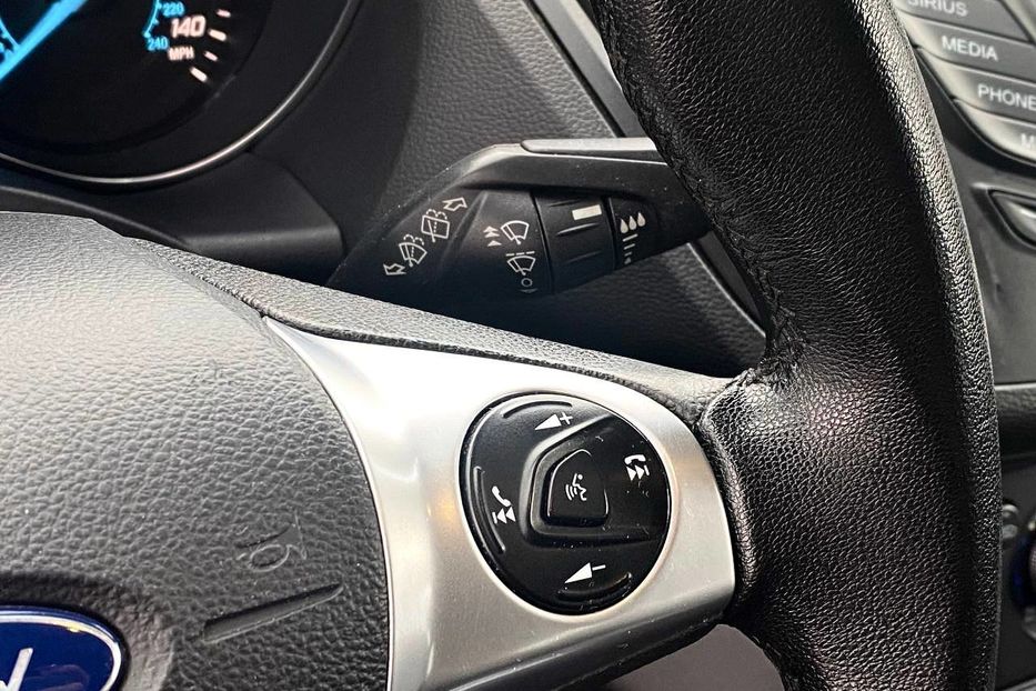 Продам Ford Escape 2015 года в Днепре