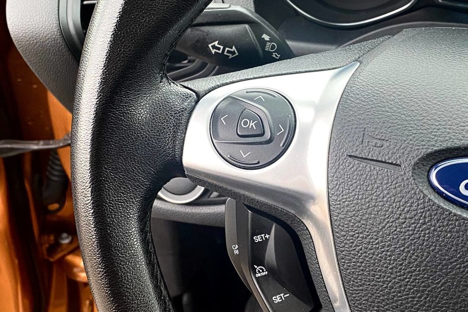 Продам Ford Escape 2015 года в Днепре