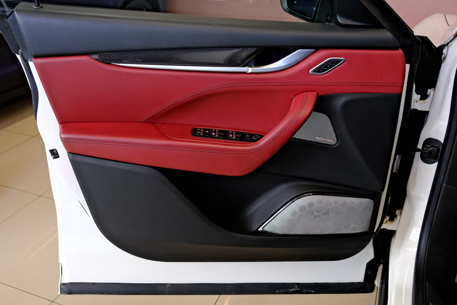 Продам Maserati Levante 2019 года в Одессе