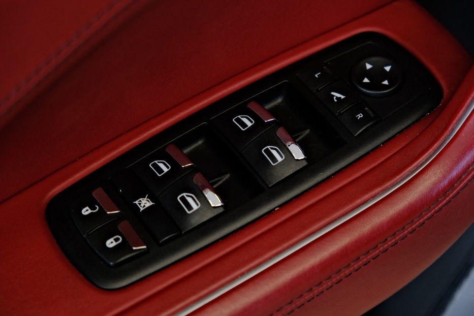 Продам Maserati Levante 2019 года в Одессе