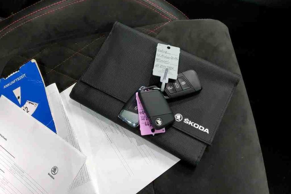 Продам Skoda kodiak RS (кришка багаж μm-241) v3096 2020 года в Луцке