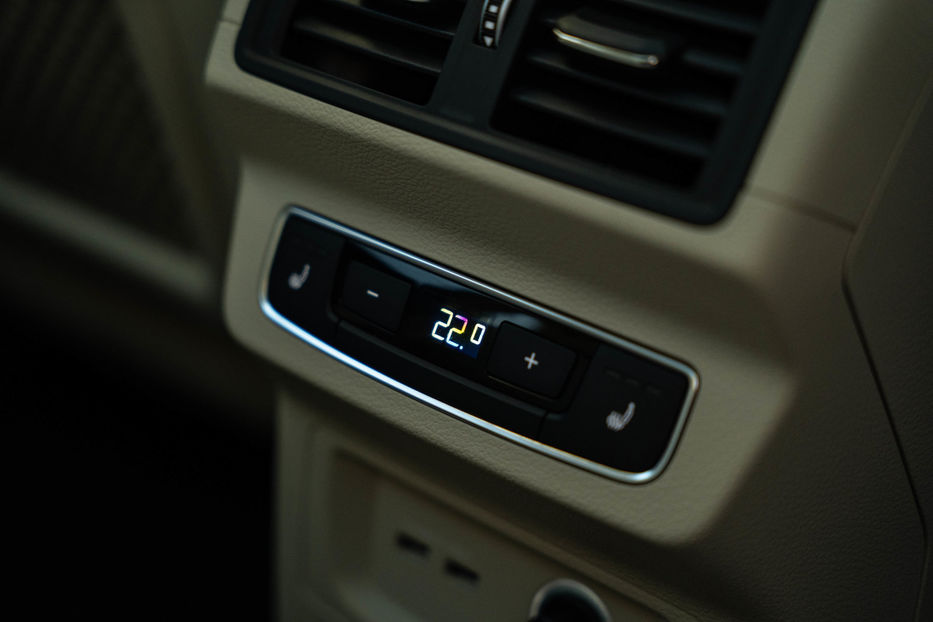 Продам Audi Q5 Prestige 2020 года в Черновцах