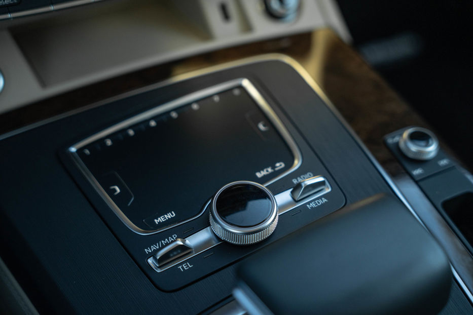 Продам Audi Q5 Prestige 2020 года в Черновцах