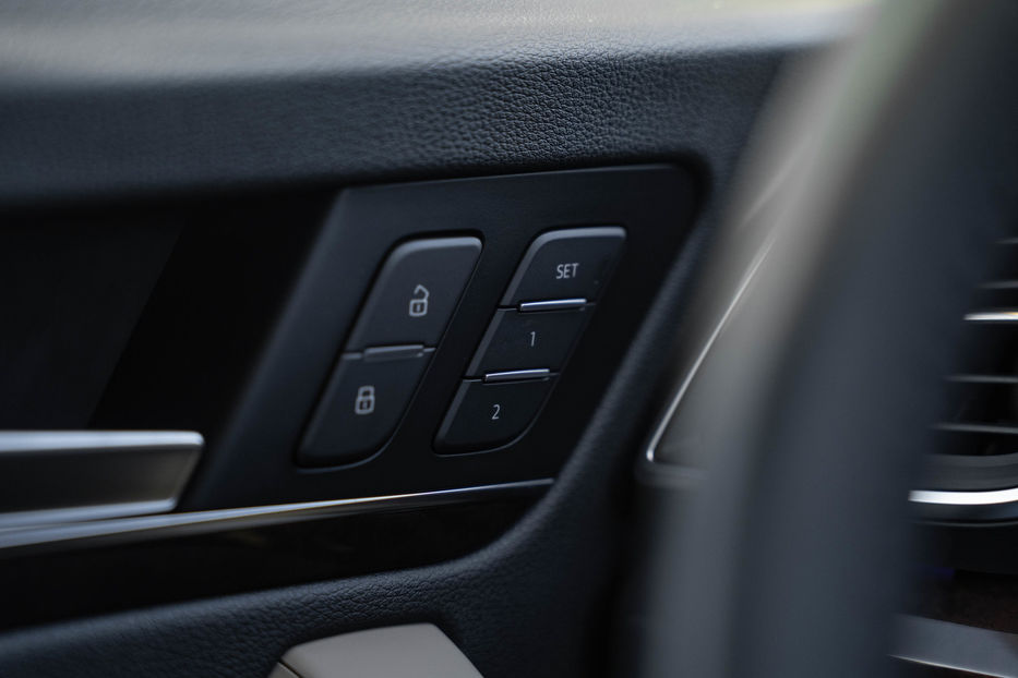 Продам Audi Q5 Prestige 2020 года в Черновцах