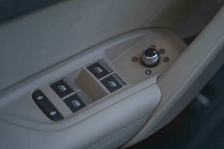 Продам Audi Q5 Prestige 2020 года в Черновцах