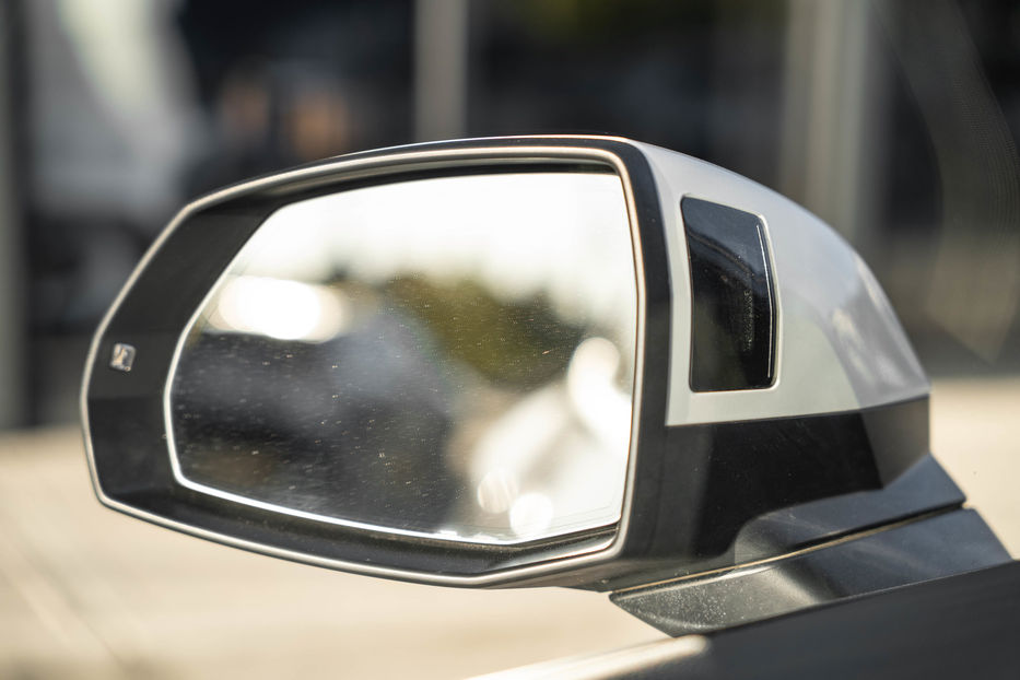 Продам Audi Q5 Prestige 2020 года в Черновцах