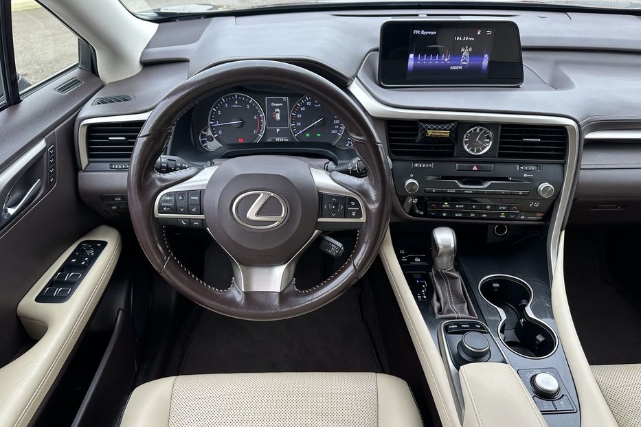 Продам Lexus RX 200 AWD 2016 года в Киеве