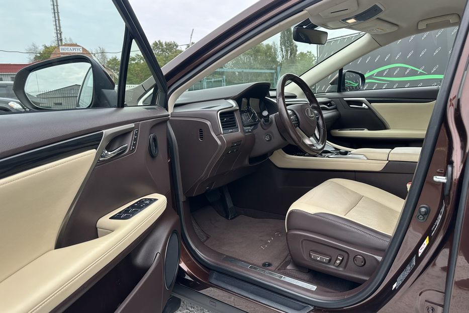 Продам Lexus RX 200 AWD 2016 года в Киеве