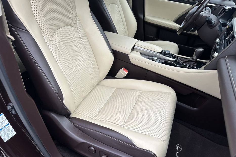 Продам Lexus RX 200 AWD 2016 года в Киеве