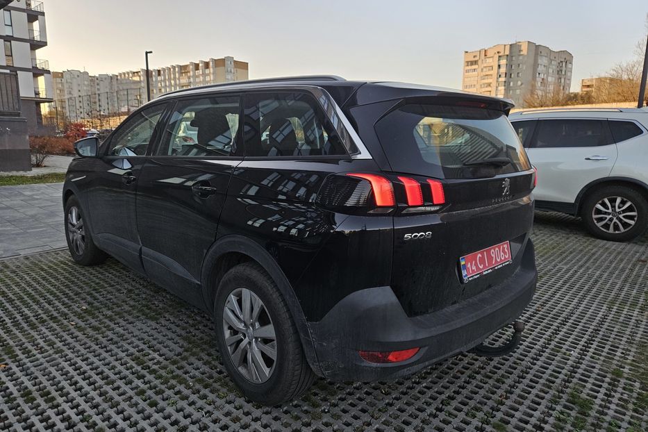 Продам Peugeot 5008 5008Active 1.5HDi 96KW AT8  2020 года в Львове