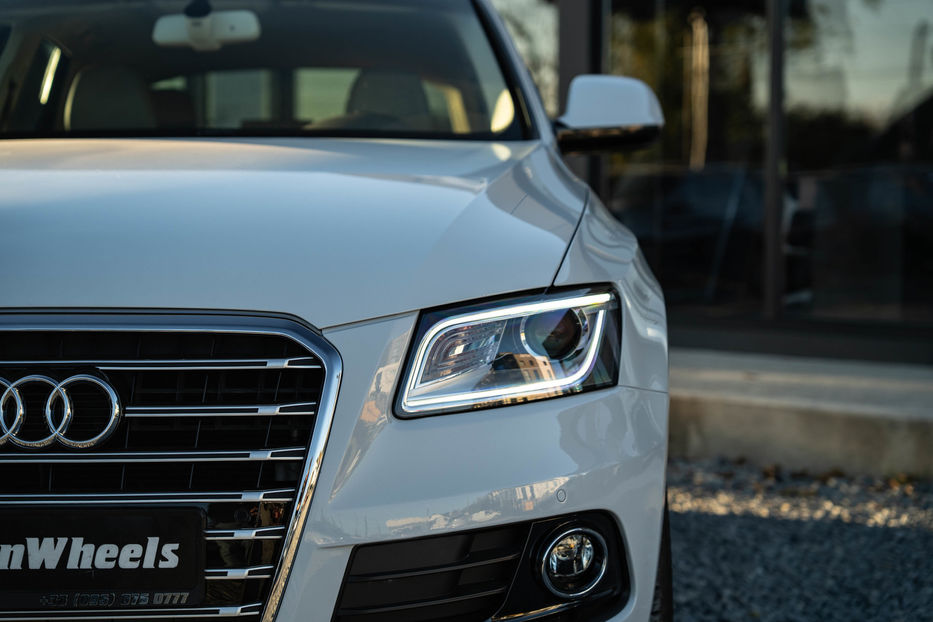 Продам Audi Q5 Premium Plus 2016 года в Черновцах