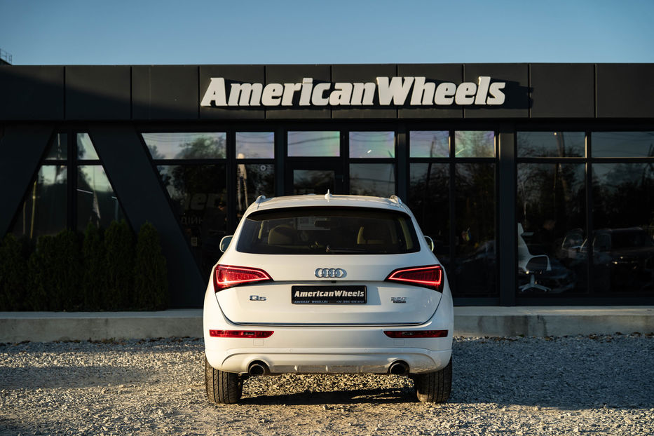 Продам Audi Q5 Premium Plus 2016 года в Черновцах