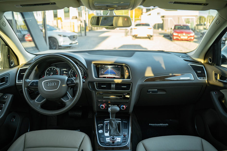 Продам Audi Q5 Premium Plus 2016 года в Черновцах