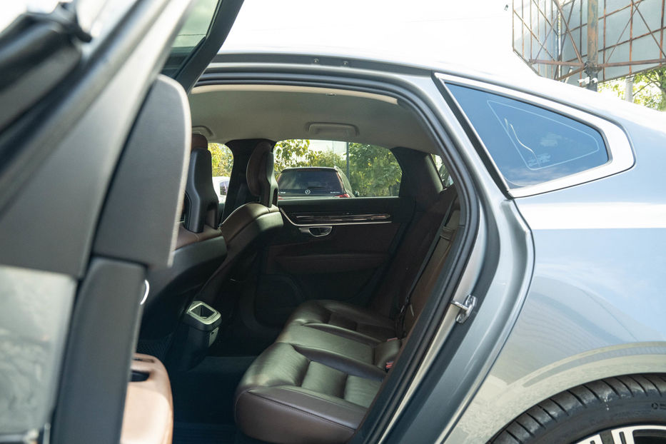 Продам Volvo S90 2017 года в Черновцах