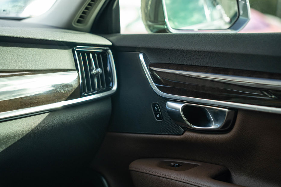 Продам Volvo S90 2017 года в Черновцах