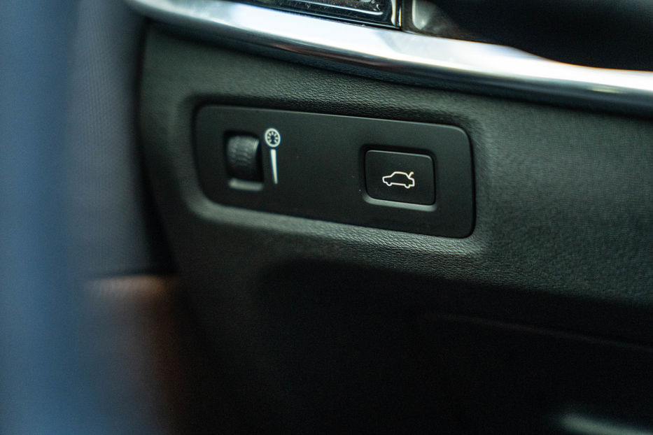 Продам Volvo S90 2017 года в Черновцах