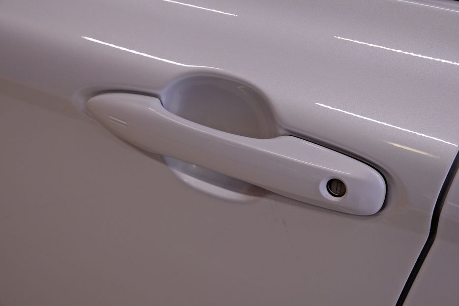 Продам Toyota Camry Hybrid XV75 2021 года в Одессе