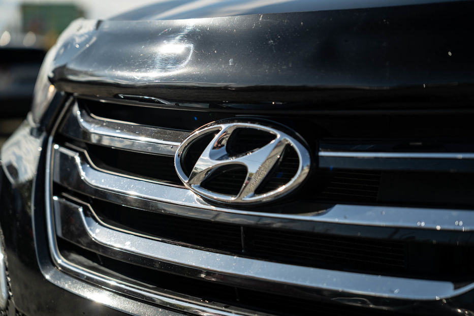 Продам Hyundai Santa FE 4WD 2014 года в Черновцах