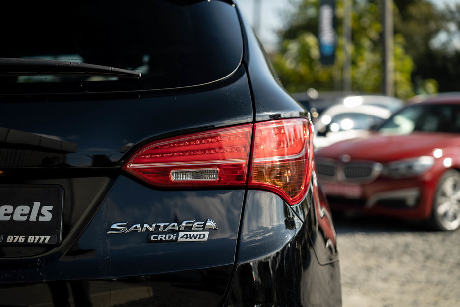 Продам Hyundai Santa FE 4WD 2014 года в Черновцах