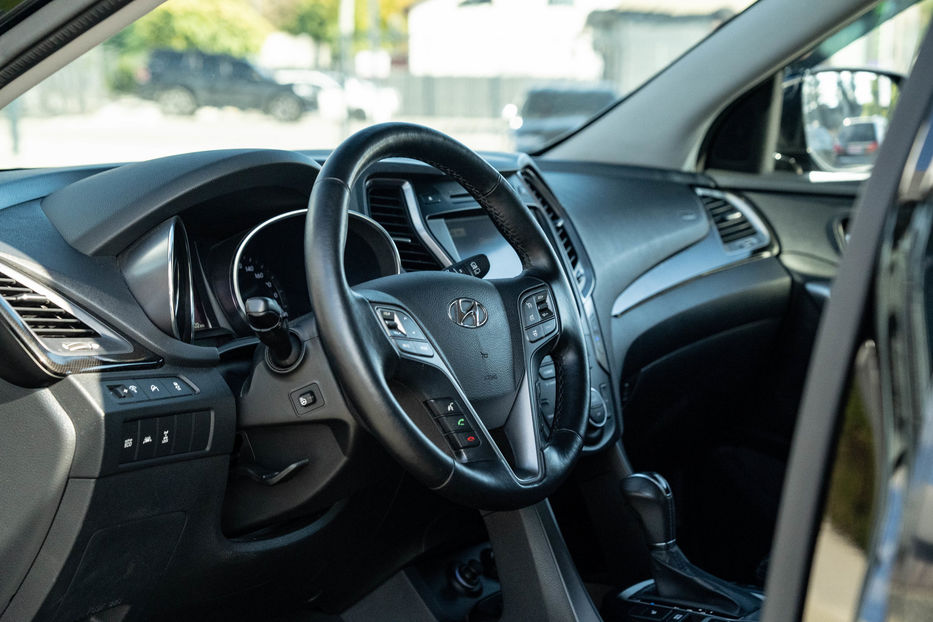 Продам Hyundai Santa FE 4WD 2014 года в Черновцах