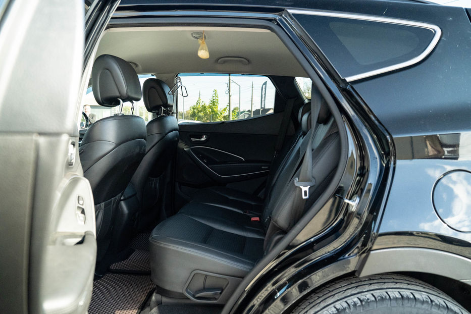 Продам Hyundai Santa FE 4WD 2014 года в Черновцах