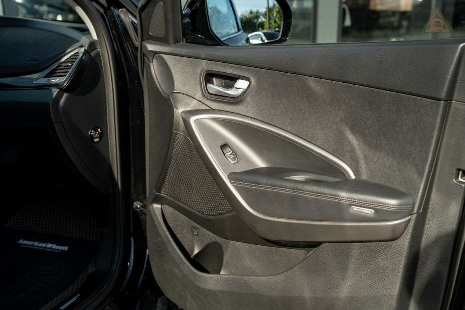 Продам Hyundai Santa FE 4WD 2014 года в Черновцах