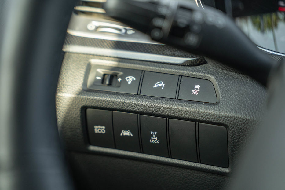 Продам Hyundai Santa FE 4WD 2014 года в Черновцах