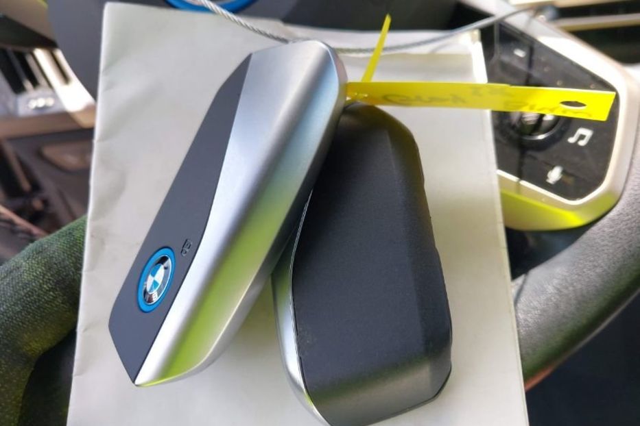 Продам BMW iX XDRIVE 50 2023 года в Киеве