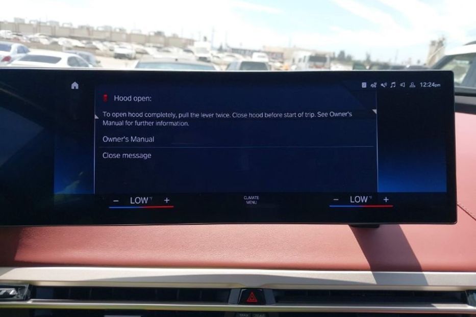 Продам BMW iX XDRIVE 50 2023 года в Киеве