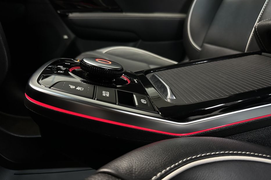 Продам Kia Niro 64кВт Макс.комплектація! 2020 года в Львове