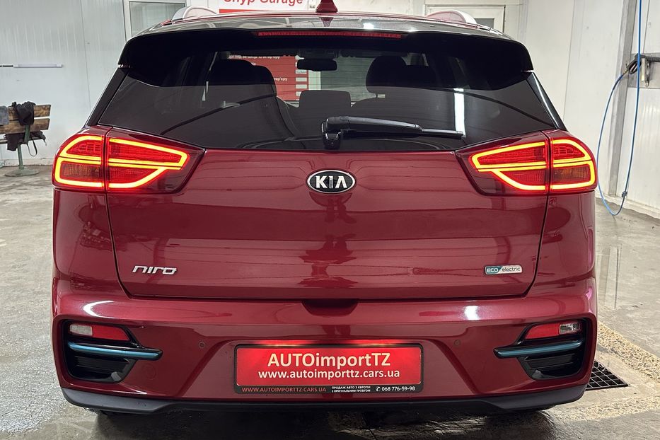 Продам Kia Niro 64кВт Макс.комплектація! 2020 года в Львове